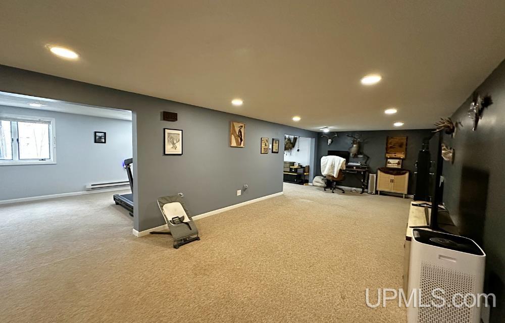 1041 Allouez Road Marquette, MI 49855 - Photo 28 of 38