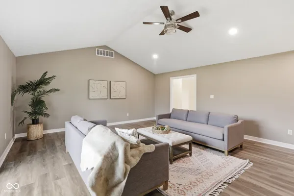 $360,000 | 914 Corey Lane, Plainfield, IN 46168