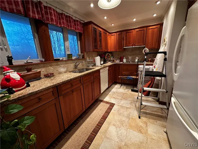 $265,000 | 352 North Street, Winfield, NY 13491