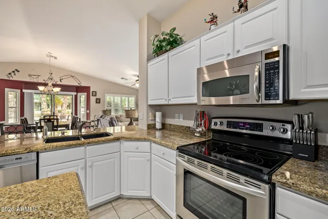 $430,000 | 5127 South Almond Court, Gilbert, AZ 85298