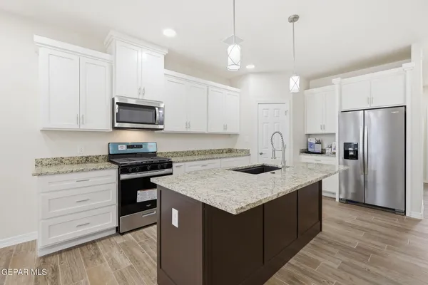 $289,950 | 12333 Jack Vowell Way, El Paso, TX 79934