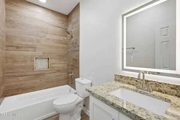 $289,950 | 12333 Jack Vowell Way, El Paso, TX 79934