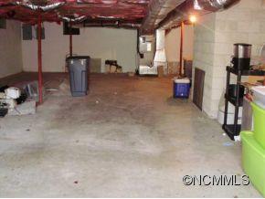 646 Low Gap Road Hendersonville, NC 28792 - Photo 6 of 23 Gallery Image 6