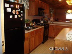646 Low Gap Road Hendersonville, NC 28792 - Photo 7 of 23 Gallery Image 7