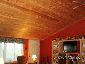 646 Low Gap Road Hendersonville, NC 28792 - Photo 10 of 23 Gallery Image 10