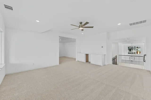 $999,900 | 310 Yaklin Drive, Liberty Hill, TX 78642