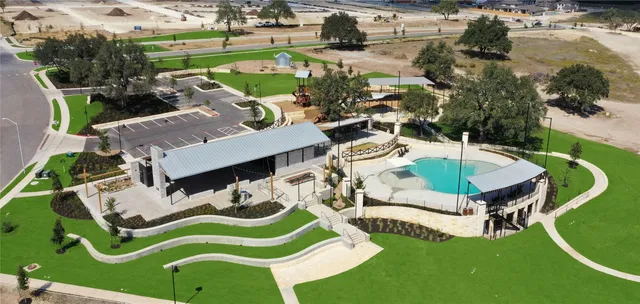 $999,900 | 310 Yaklin Drive, Liberty Hill, TX 78642