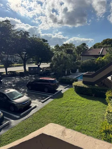 $195,000 | 10577 Royal Palm Boulevard, Unit 10577, Coral Springs, FL 33065