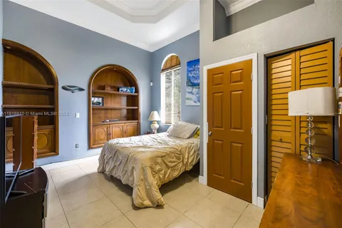 $2,499,000 | 7761 Southwest 122nd Avenue, Miami, FL 33183