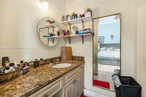 $2,499,000 | 7761 Southwest 122nd Avenue, Miami, FL 33183