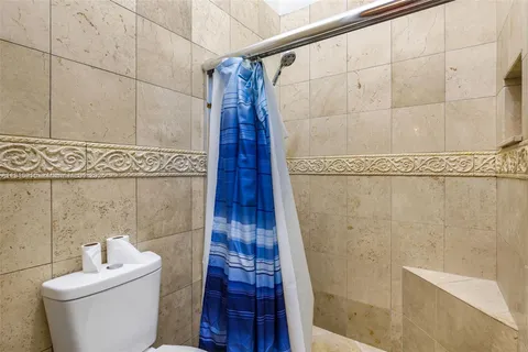 $2,499,000 | 7761 Southwest 122nd Avenue, Miami, FL 33183