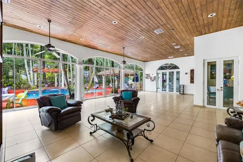 $2,499,000 | 7761 Southwest 122nd Avenue, Miami, FL 33183