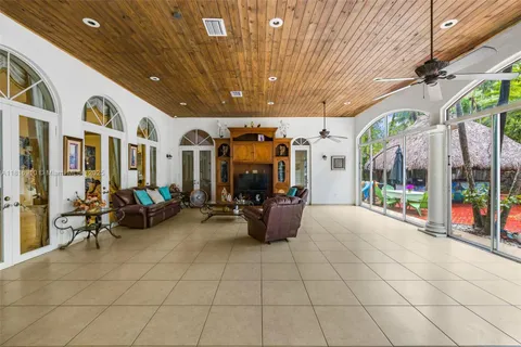 $2,499,000 | 7761 Southwest 122nd Avenue, Miami, FL 33183