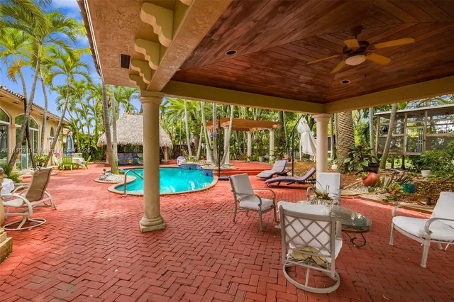 $2,250,000 | 7761 Southwest 122nd Avenue, Miami, FL 33183