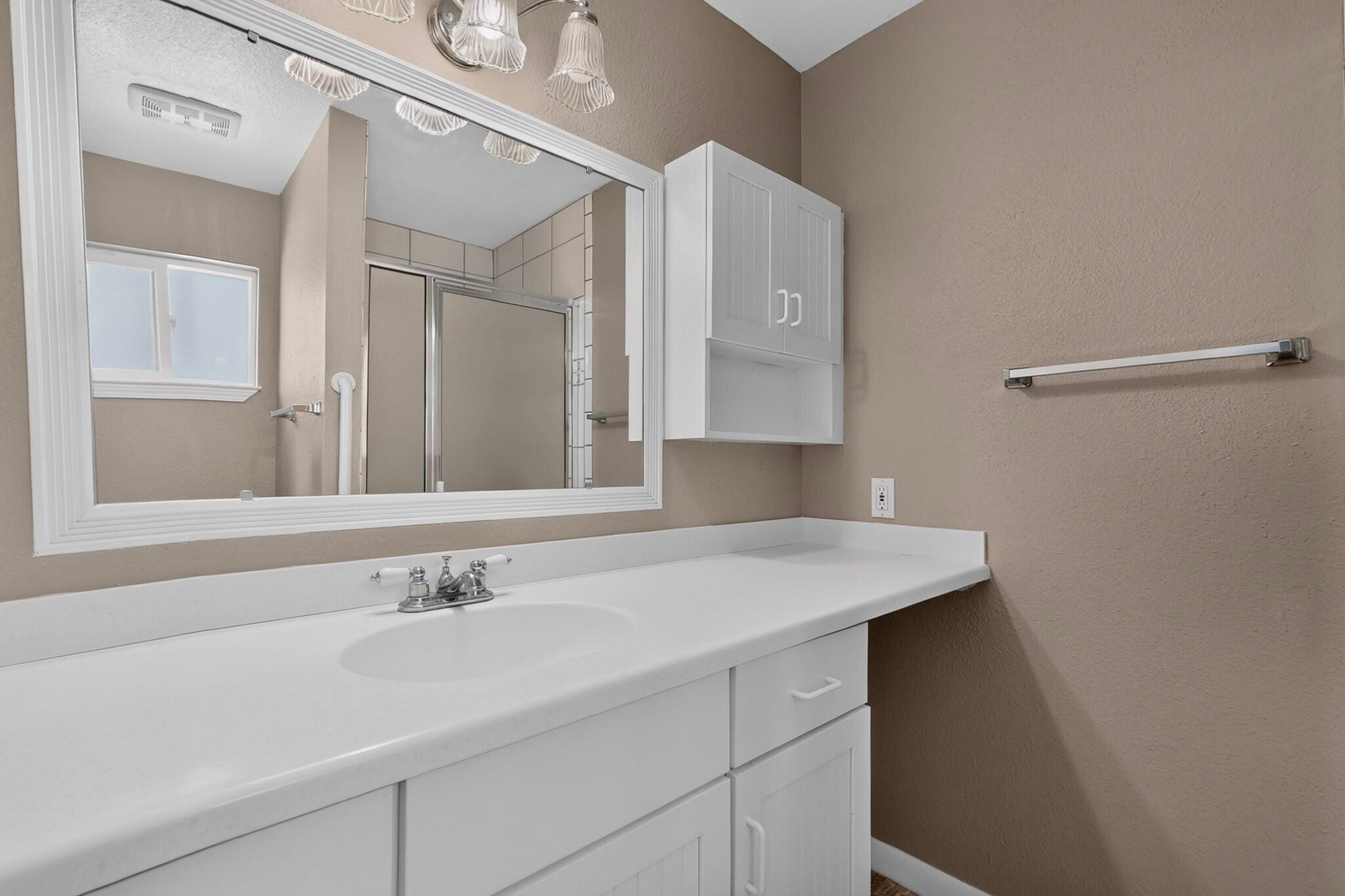 1445 Sunset Road Southeast Rio Rancho, NM 87124 - Photo 23 of 45 Gallery Image 23
