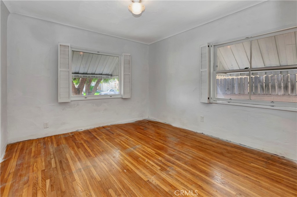 720 West 16th Street San Pedro, CA 90731 - Photo 11 of 20