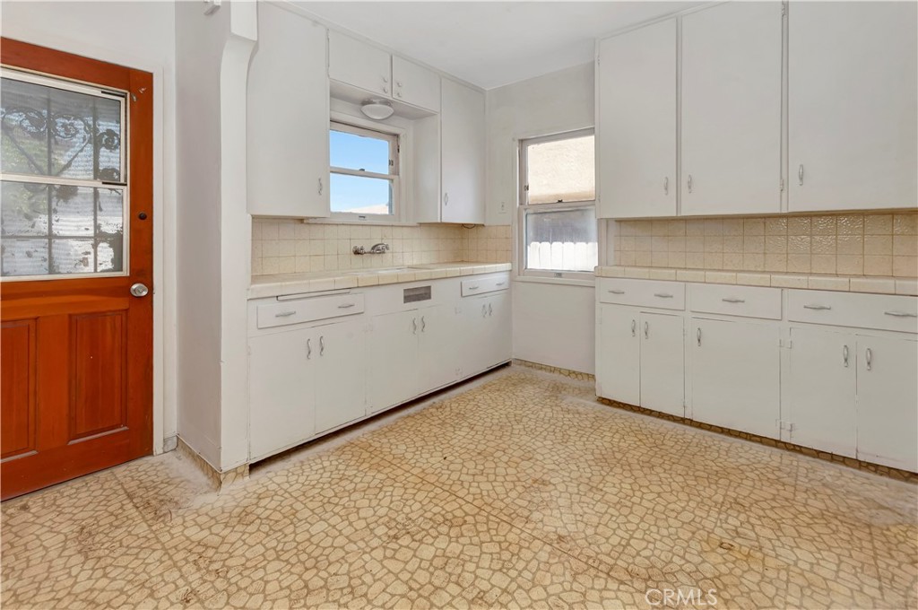 720 West 16th Street San Pedro, CA 90731 - Photo 15 of 20