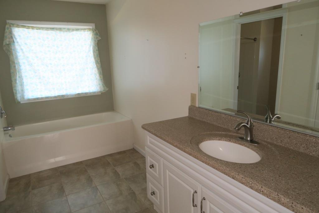 290 Carriage Road Hardy, VA 24101 - Photo 10 of 18 290 Carriage Marketing Photos (9)