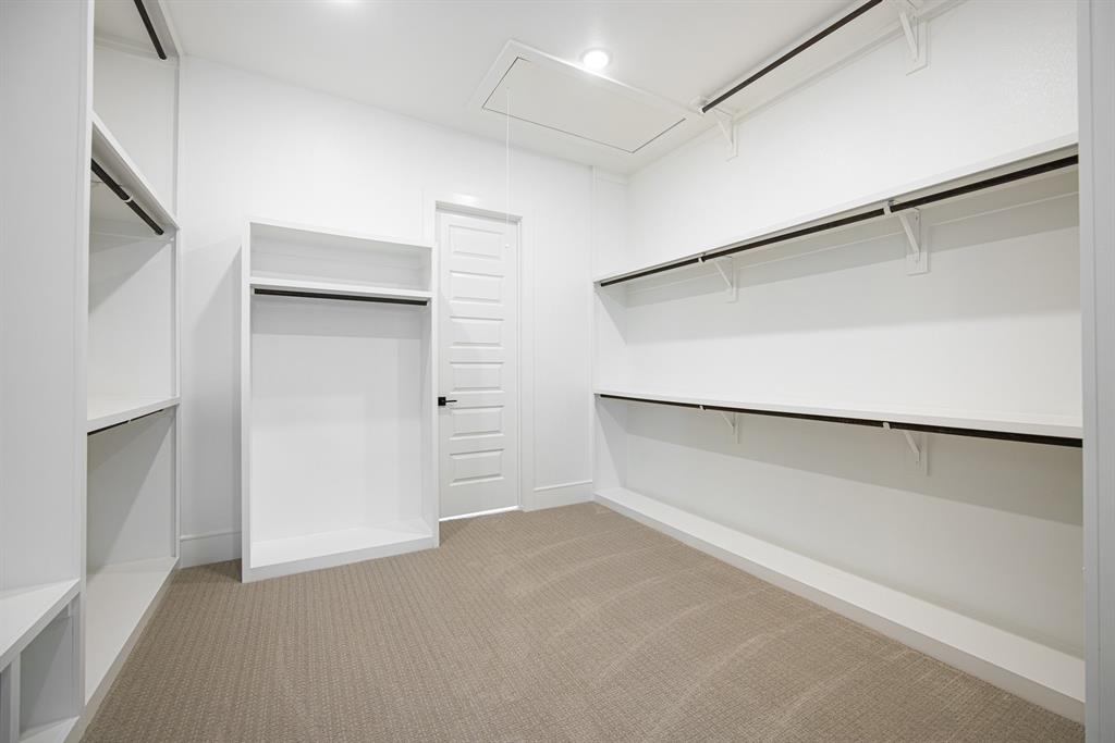 207 Links Court Heath, TX 75126 - Photo 20 of 39 an empty room with closet