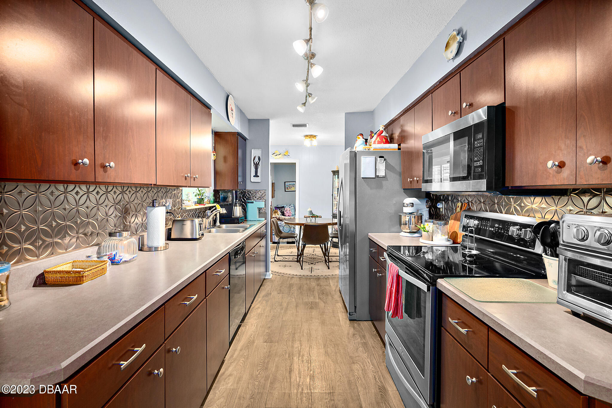 413 Division Avenue Ormond Beach, FL 32174 - Photo 22 of 39 413DivisionAve-21