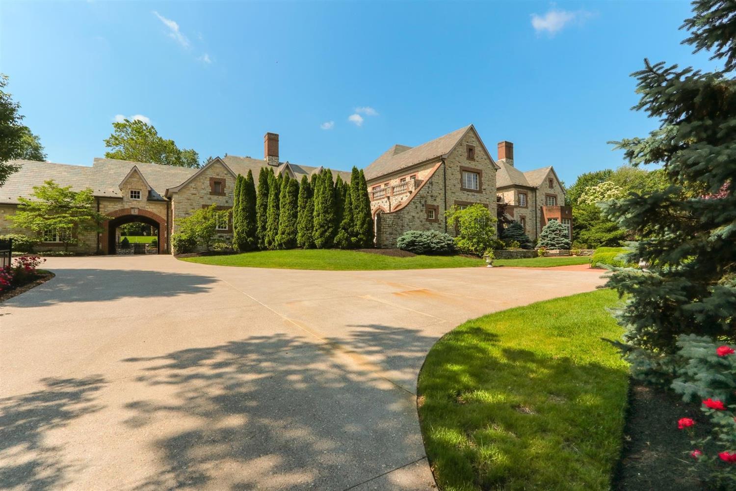 9275 Cunningham Road Cincinnati, OH 45243 - Photo 1 of 1