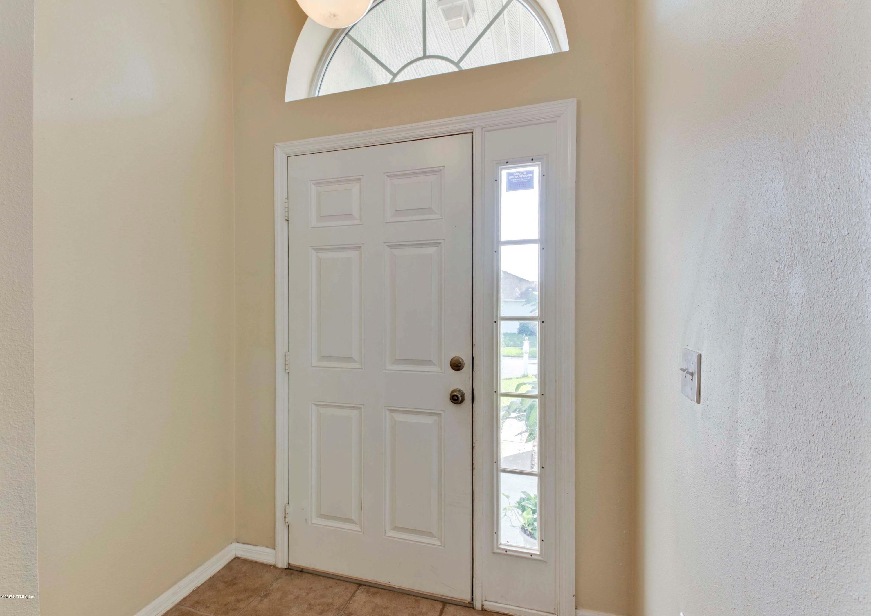 12348 Hickory Forest Road Jacksonville, FL 32226 - Photo 4 of 32 12348 Hickory Forest Rd-print-002-1-Entr