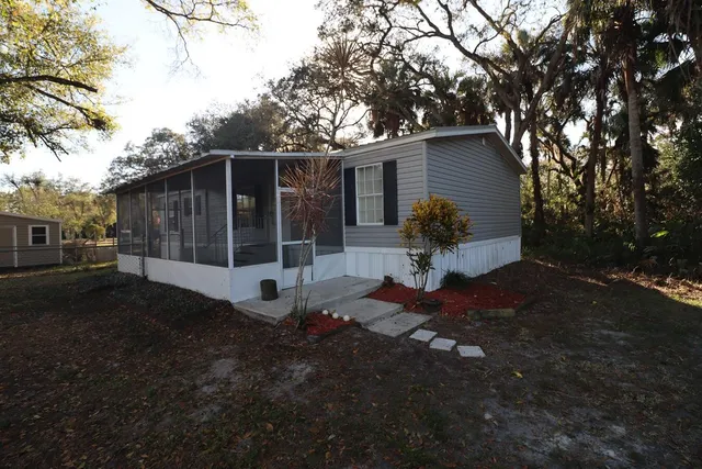 $198,000 | 375 Northeast 70th Avenue, Okeechobee, FL 34974