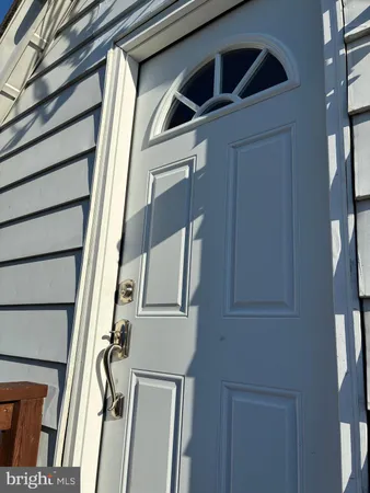 $1,500 | 733 North Forklanding Road, Maple Shade, NJ 08052