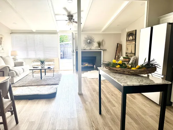 $2,500 | 6015 Alturas Avenue, Stockton, CA 95207