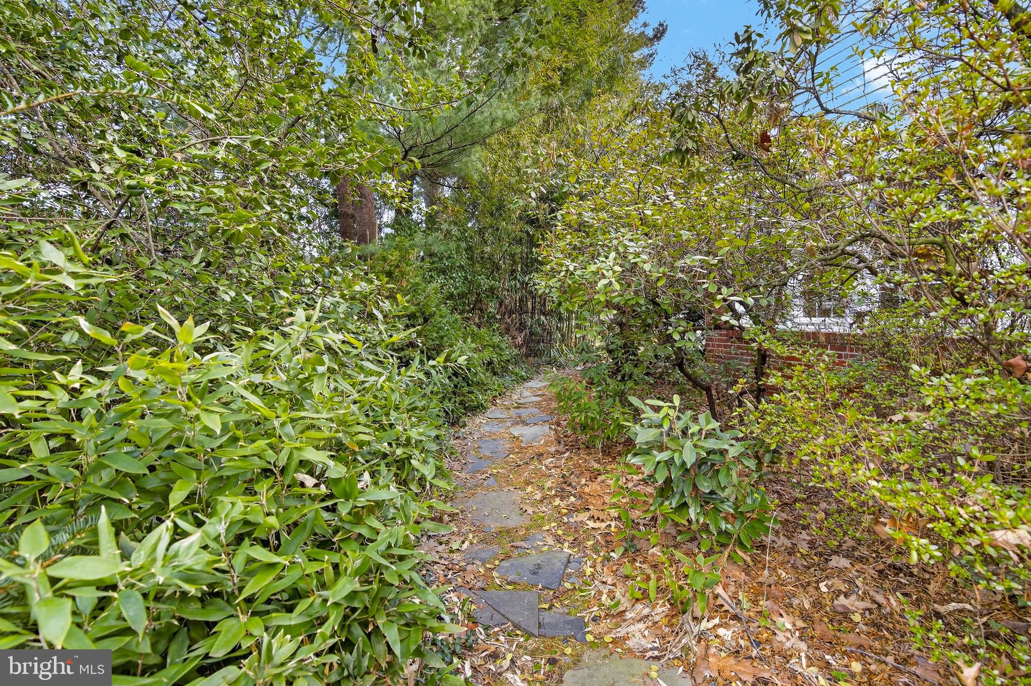 2315 Edgewood Road Harrisburg, PA 17104 - Photo 40 of 41