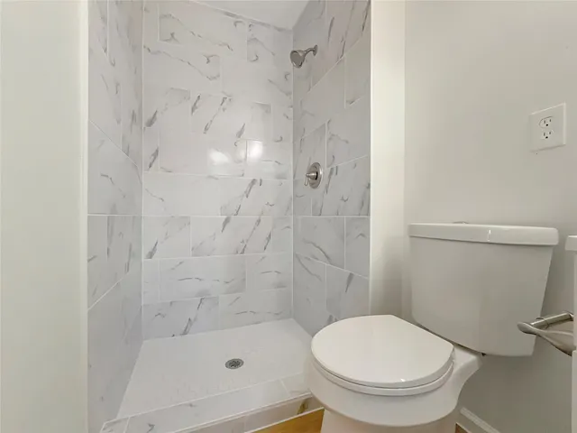 $1,900 | 13406 Melcher Drive, Houston, TX 77045