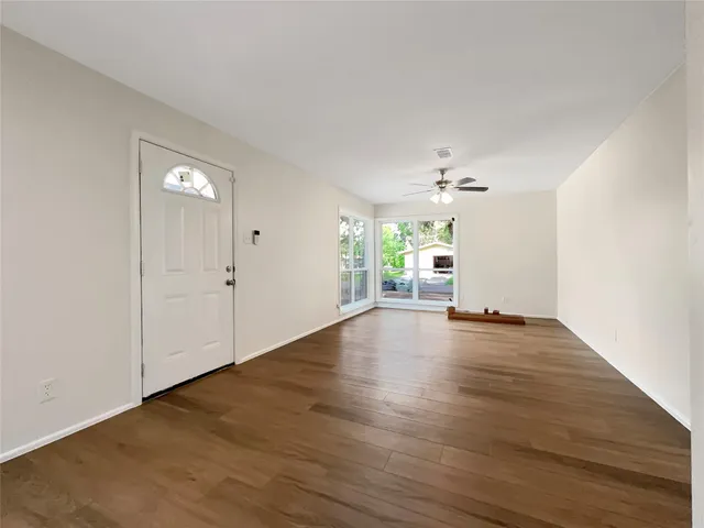 $1,900 | 13406 Melcher Drive, Houston, TX 77045