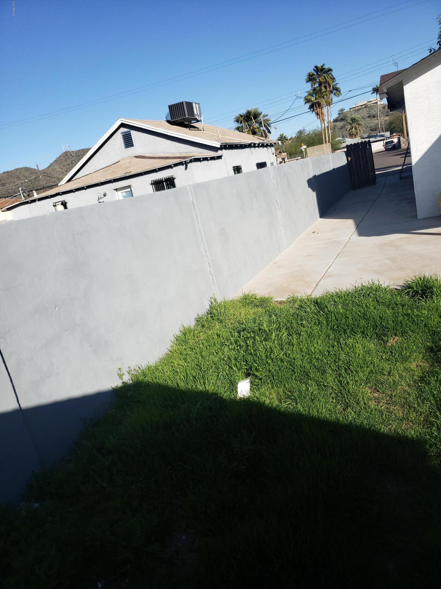 9622 North 13th Avenue Phoenix, AZ 85021 - Photo 19 of 22 20200204_153332