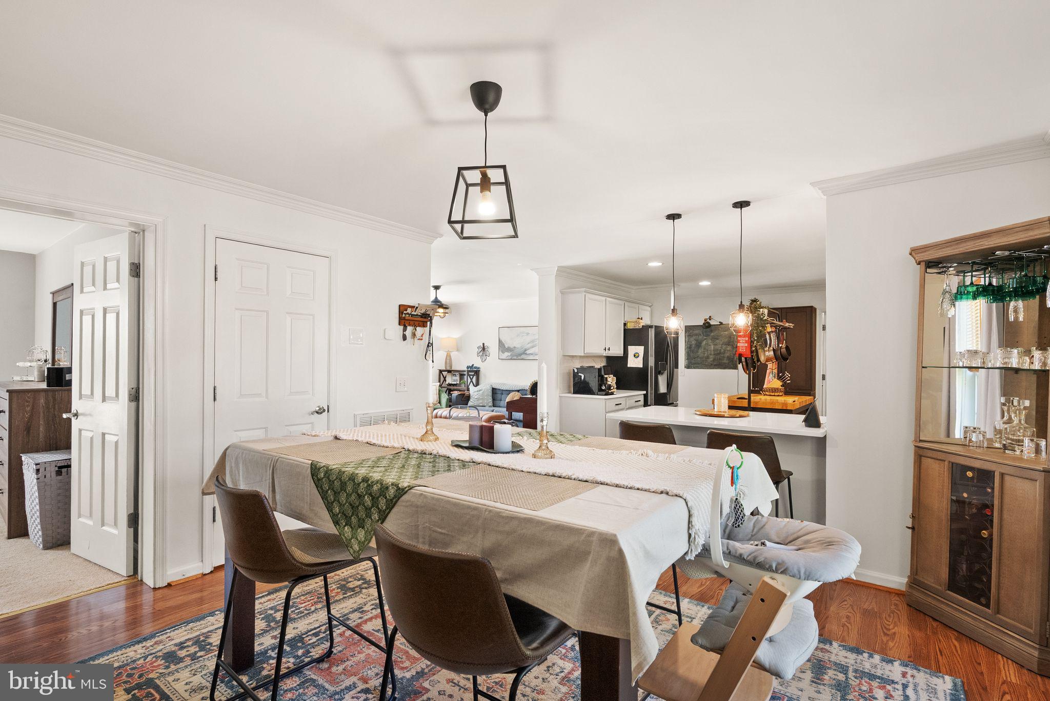 8953 Round Top Road Manassas, VA 20112 - Photo 8 of 60