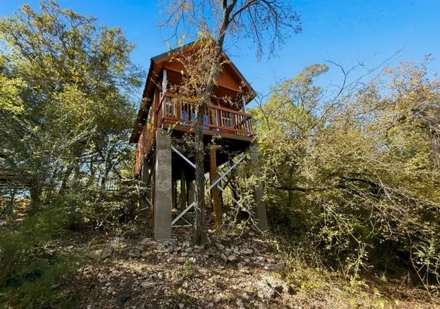 $890 | 4344 Blue Lake Court, Granbury, TX 76048