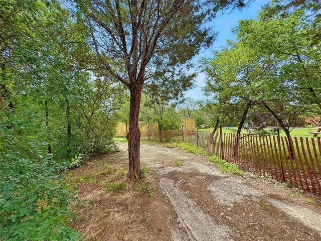 $890 | 4344 Blue Lake Court, Granbury, TX 76048