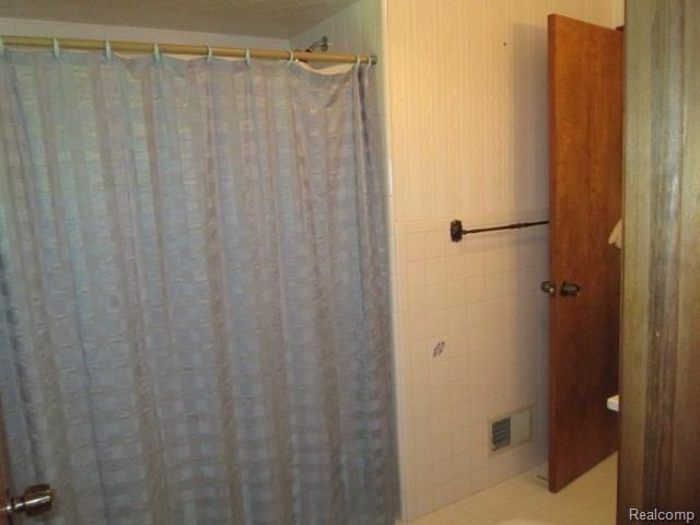 58655 Travis Road New Hudson, MI 48165 - Photo 29 of 45 IMG_9655.JPG