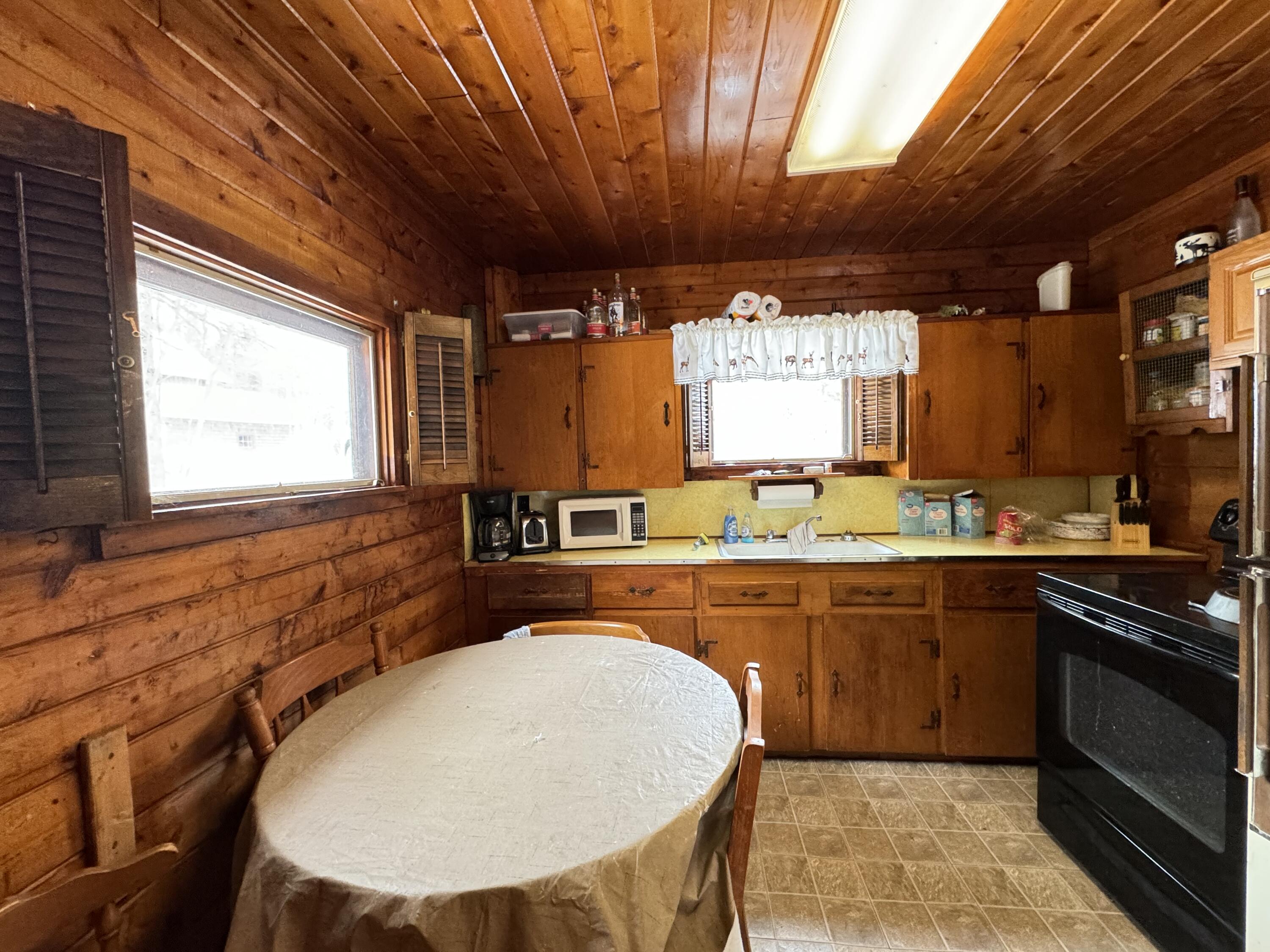 9 Bearce Road Lakeville, ME 04487 - Photo 4 of 18 IMG_0486