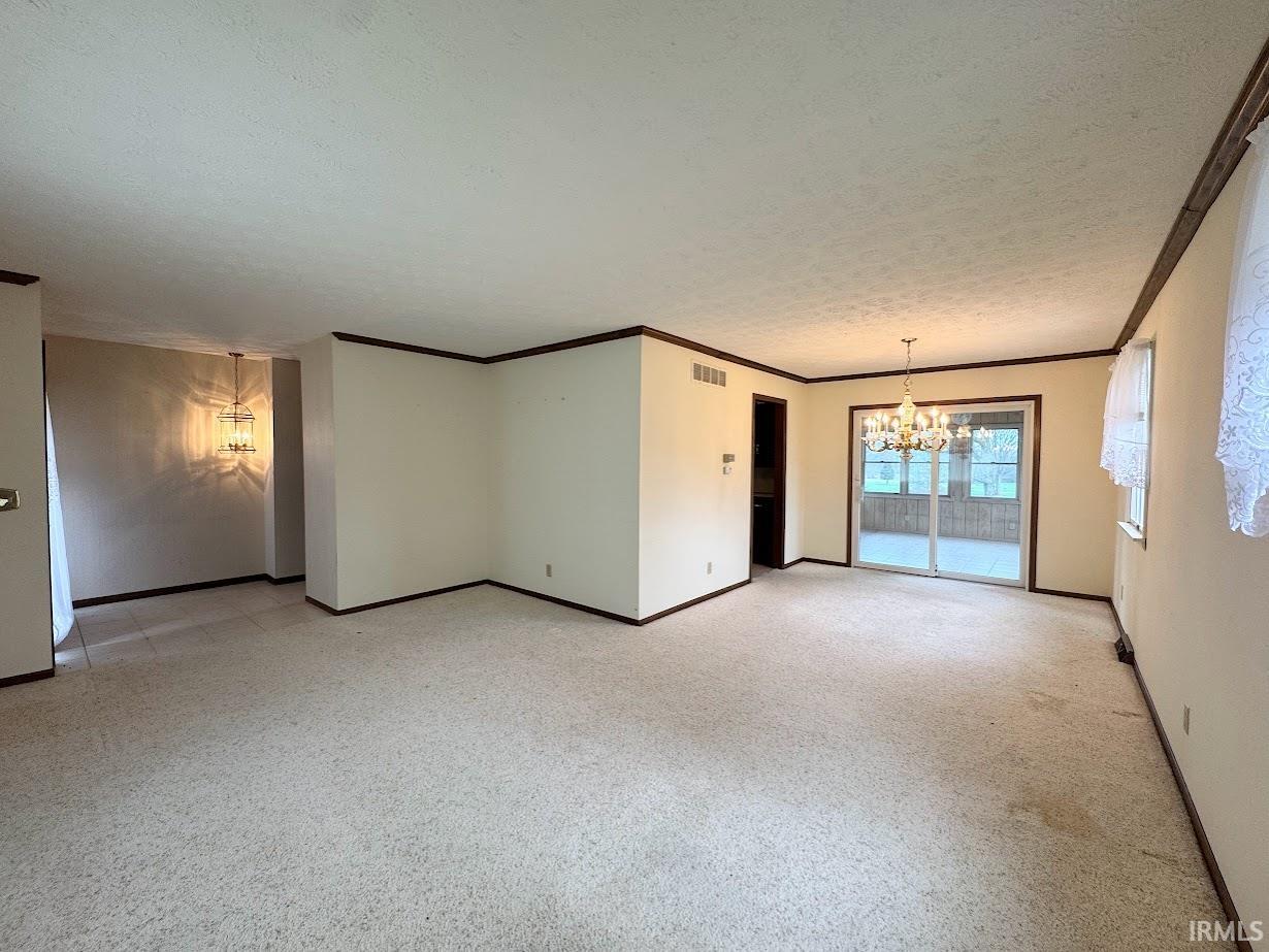 9 Golfview Drive Logansport, IN 46947 - Photo 3 of 33