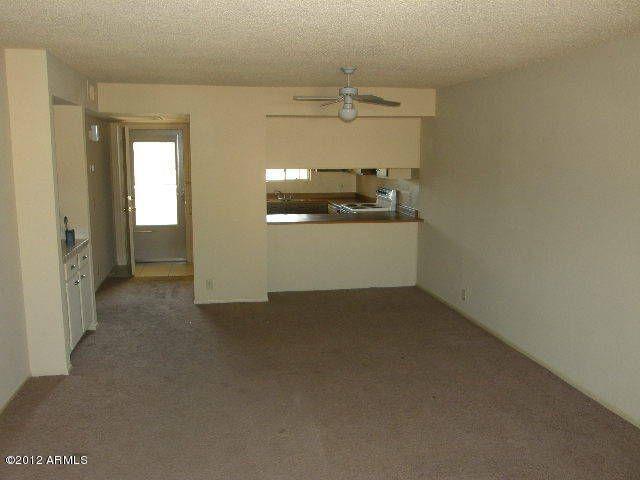4150 East Cactus Road, Unit 206 Phoenix, AZ 85032 - Photo 3 of 4 Greatroom