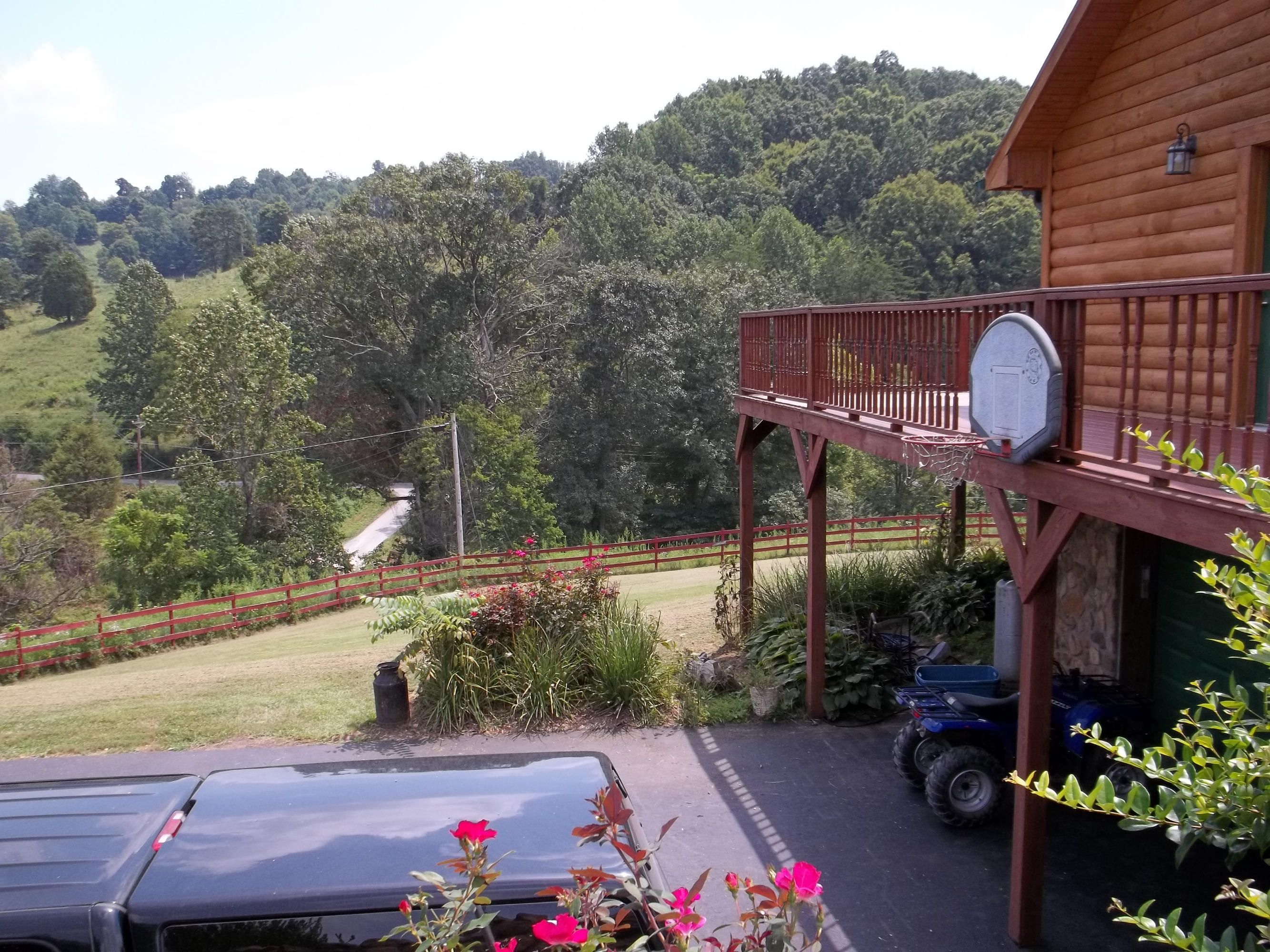 100_0095[1]