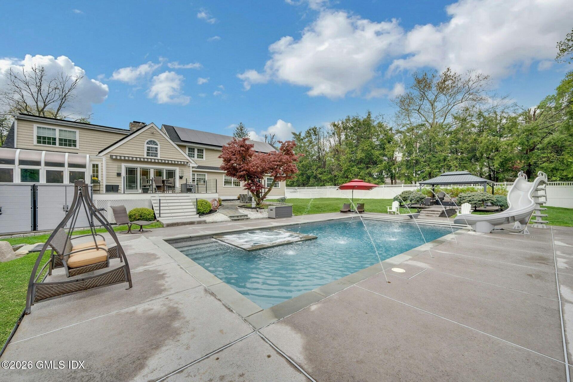68 Hillcrest Park Road Old Greenwich, CT 06870 - Photo 7 of 38 040-492270-MC8_8693_14607222