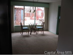 3 Mclean Lane Springfield, IL 62704 - Photo 3 of 12