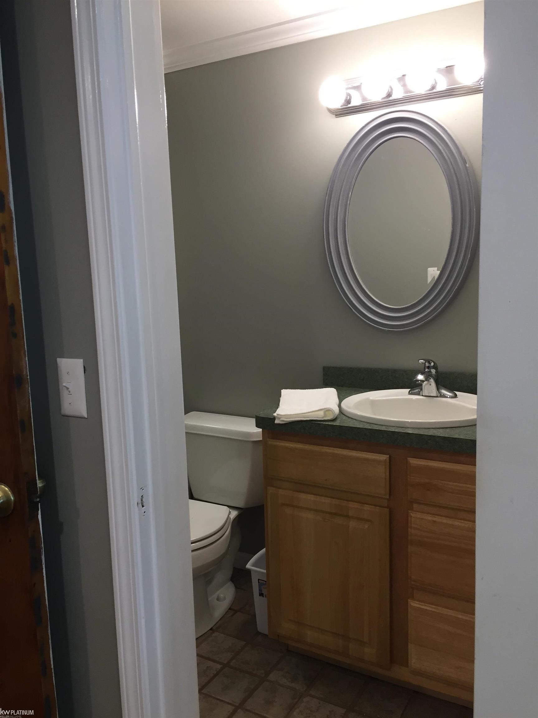 4635 Port Austin Road Caseville, MI 48725 - Photo 17 of 26 50122197-16.JPG