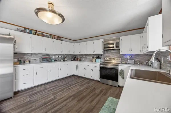$299,900 | 17075 Highway Bb Licking Mo 65542, Licking, MO 65542