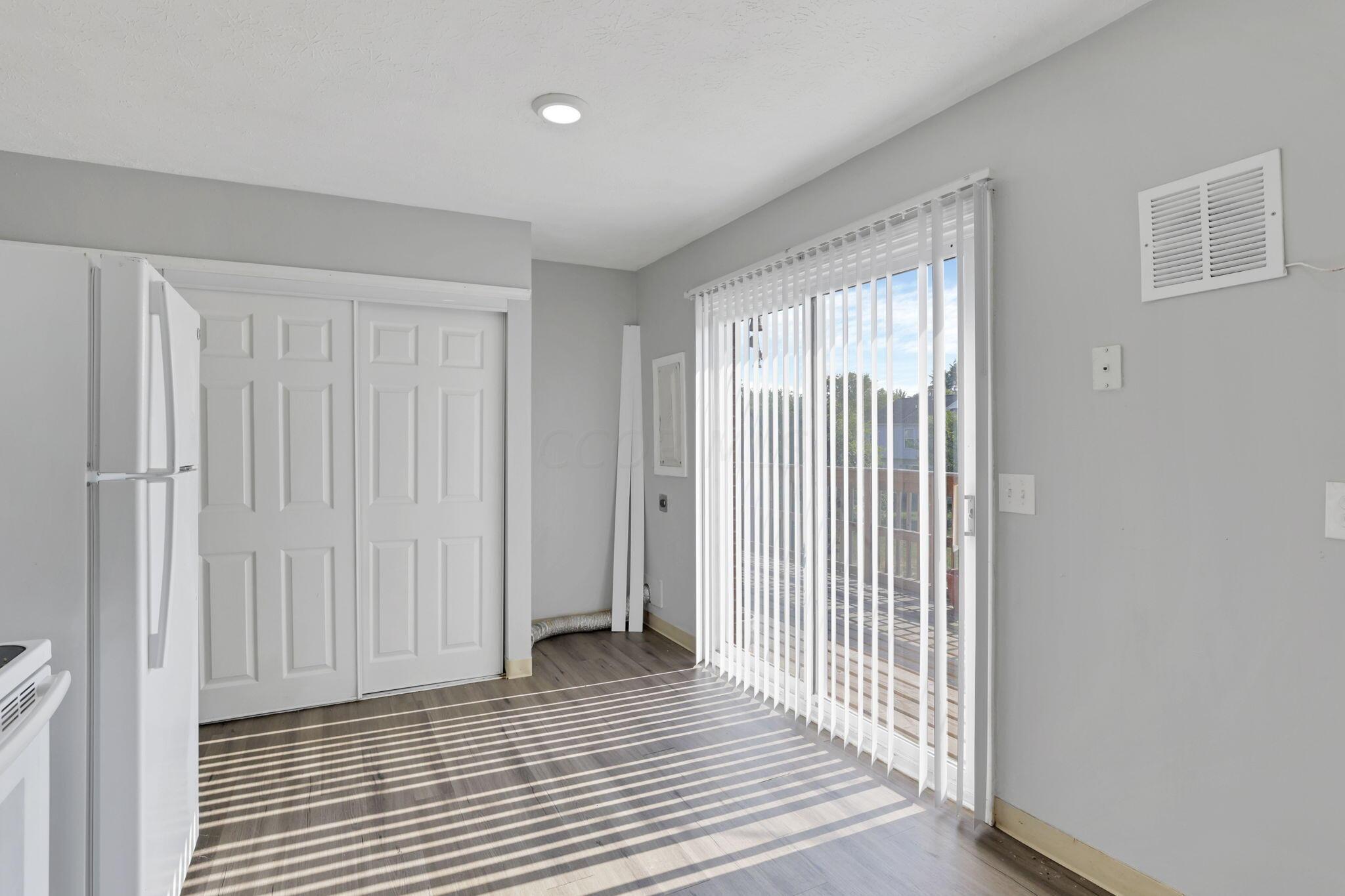 690 Kingsford Road Columbus, OH 43204 - Photo 24 of 80 28-web-or-mls-011A9478