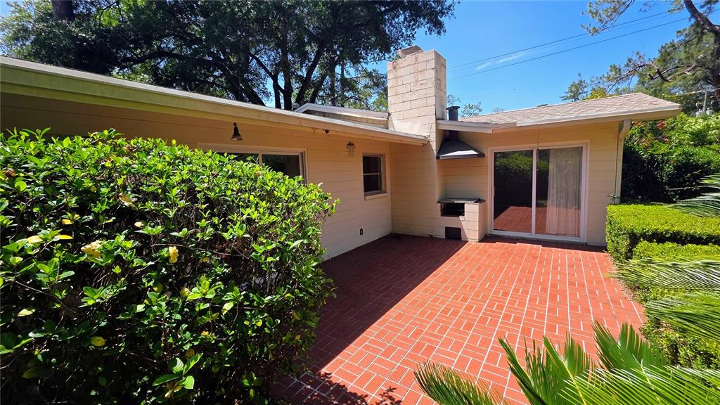 301 Northwest 30th Street Gainesville, FL 32607 - Photo 4 of 18