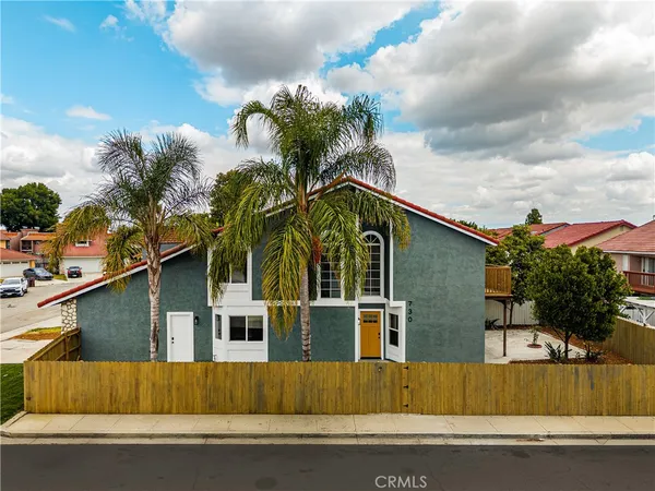 $799,000 | 730 Grape Circle, Compton, CA 90220