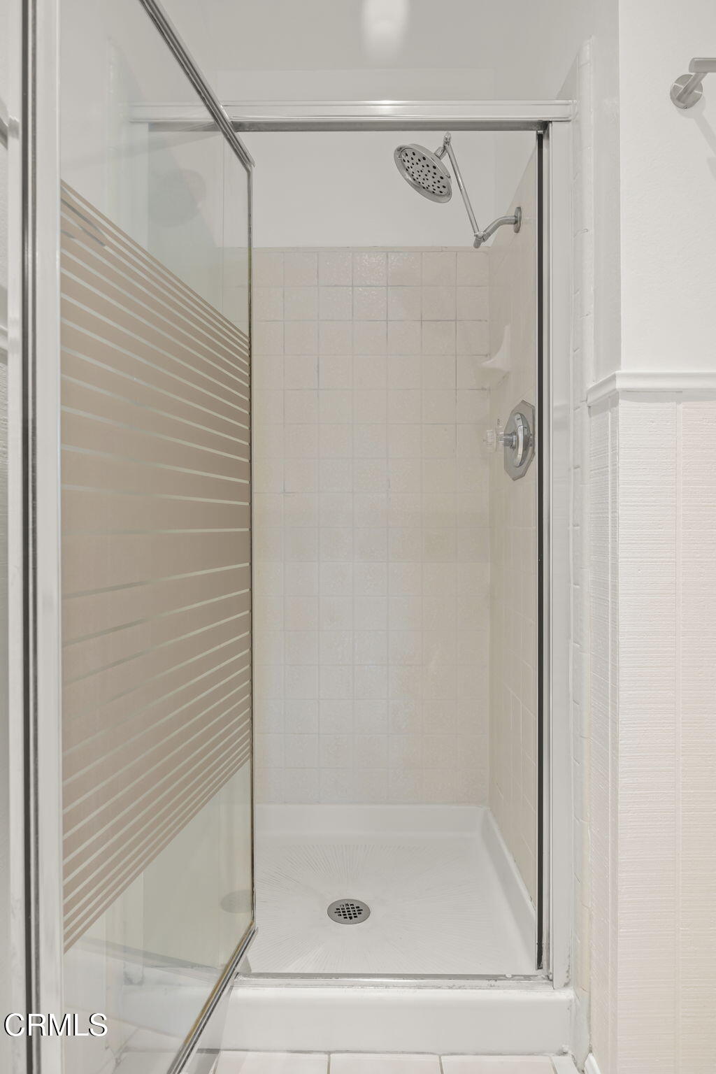 2210 North H Street Oxnard, CA 93036 - Photo 18 of 32 19-web-or-mls-Upmarketmedia_2210NH-57