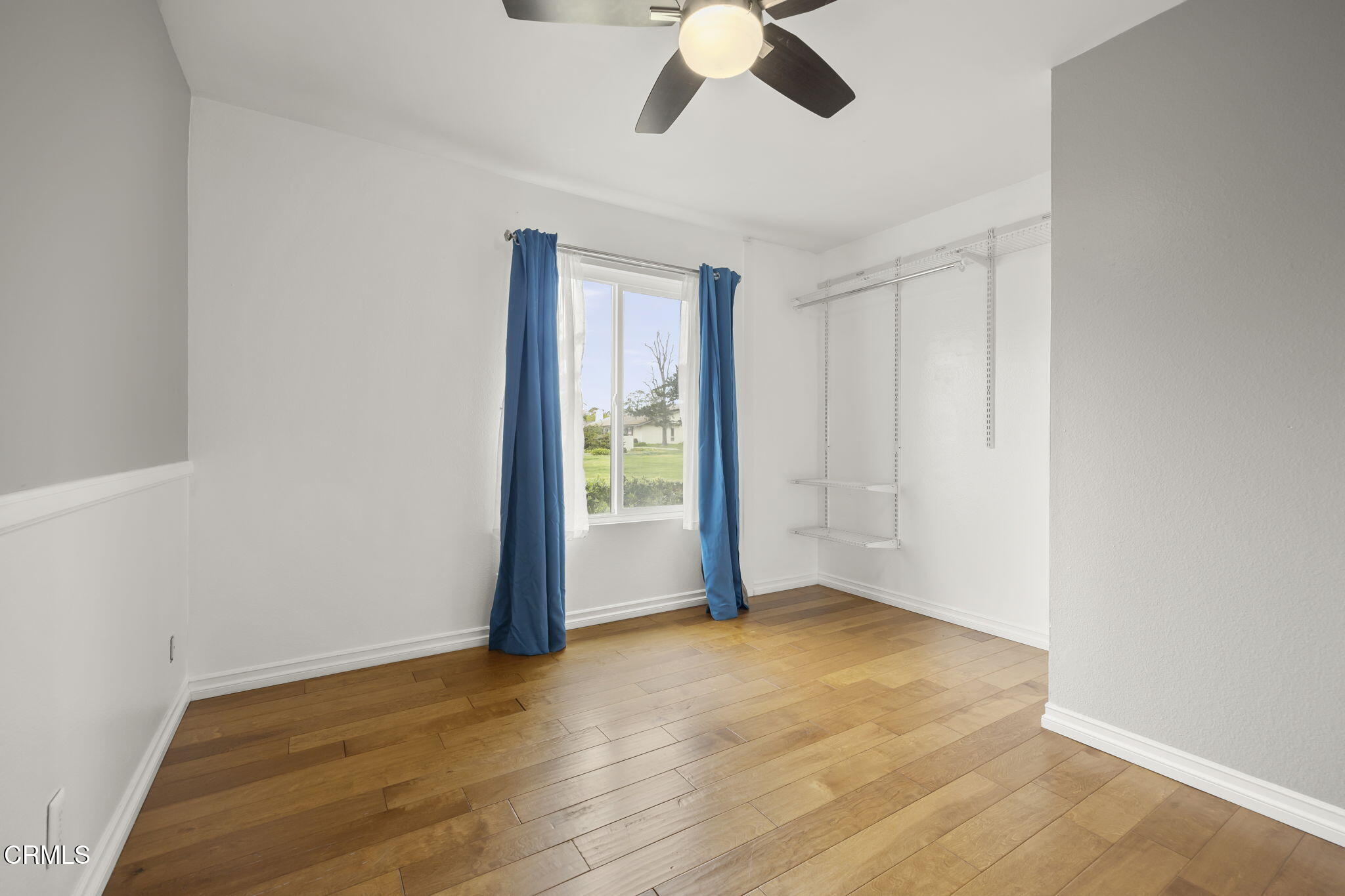 2210 North H Street Oxnard, CA 93036 - Photo 24 of 32 25-web-or-mls-Upmarketmedia_2210NH-81